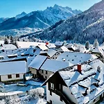 Jacobs House Planica アパート クランスカゴーラ