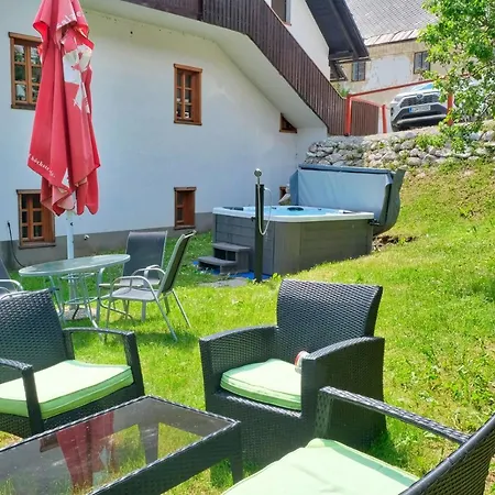 Jacobs House Planica Apartment *